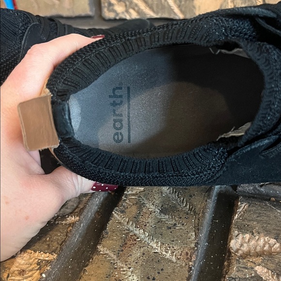 Earth Desire Flow Women’s Black & Tan Slip On Sneakers Size 8 - Picture 10 of 11